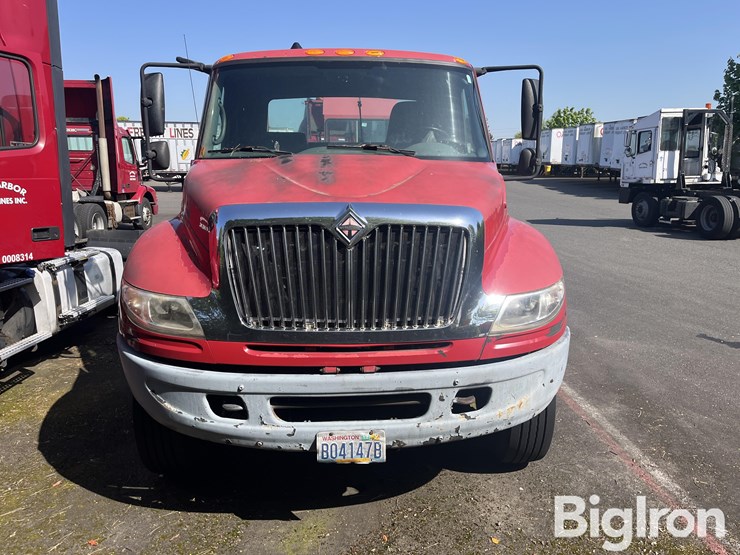 2007-international-durastar-4400-image-2