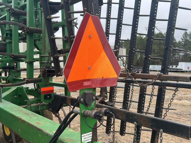 2009-john-deere-2310-image-19