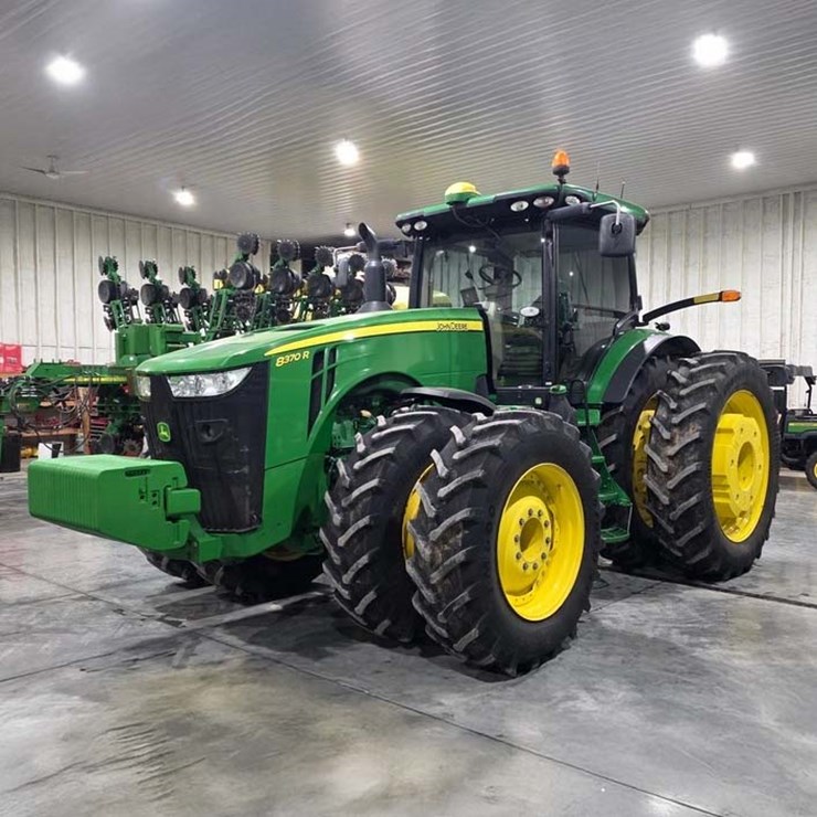 2015 JOHN DEERE 8370R
