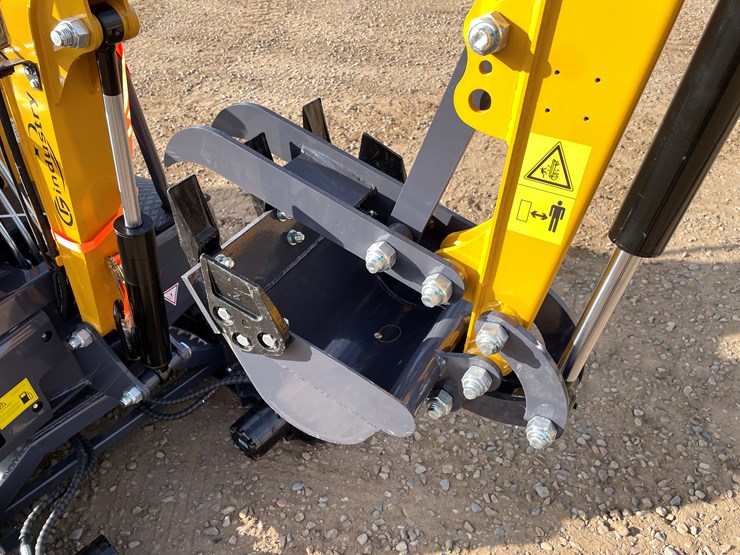 #9212-•-2025-unused-cfg-mini-excavator-image-6