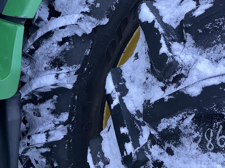 2010-john-deere-8295r-image-15