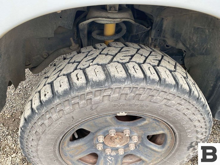 2010-dodge-2500-image-11