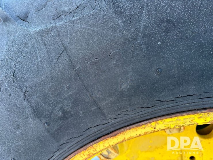 john-deere-4020-image-29