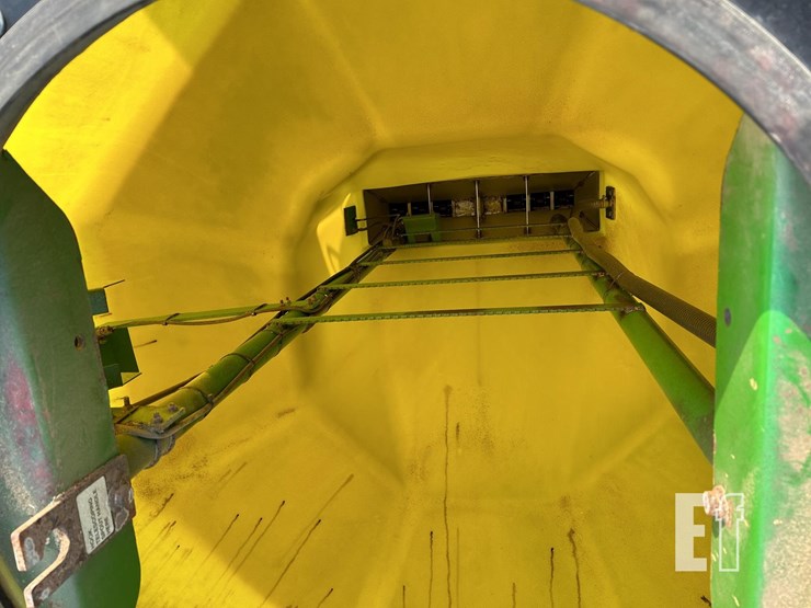 john-deere-1890-image-34