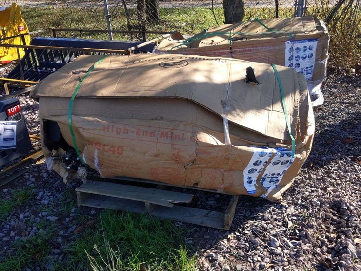 unused-irgc40-2-seater-mini-golf-cart-image-1