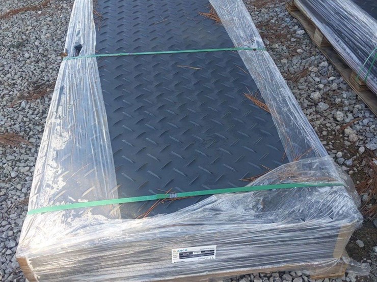 unused-4'x8'-ground-protect-mats-image-1