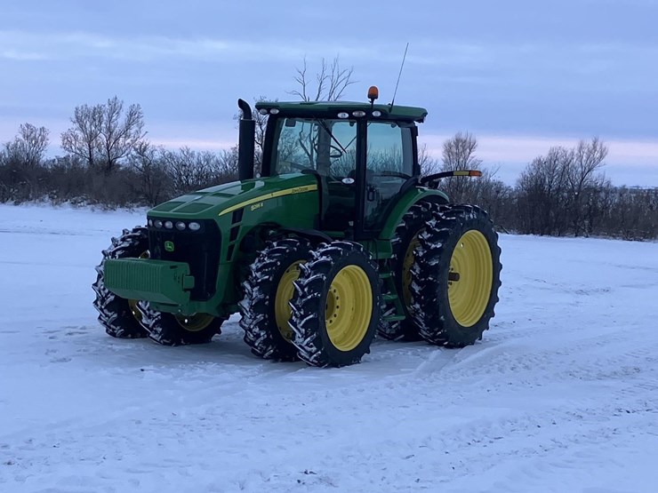 2010-john-deere-8295r-image-9