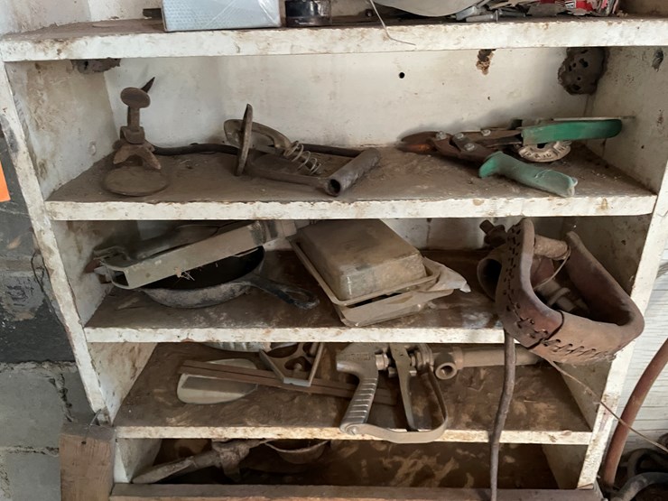 #3734-•-misc-tools,-hardware-and-shelf-image-3