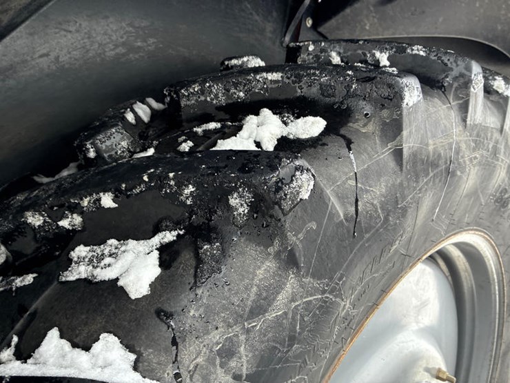 case-ih-magnum-315-image-64