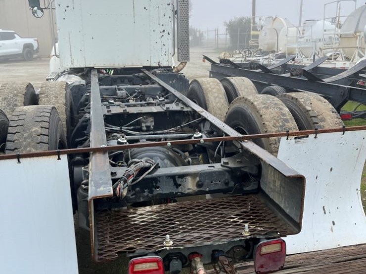 kenworth-t370-image-3