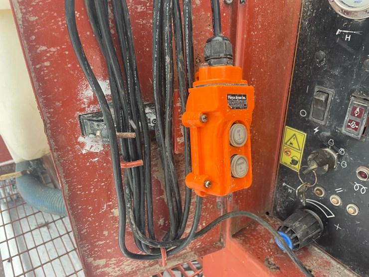 2005-ditch-witch-fx30-image-12