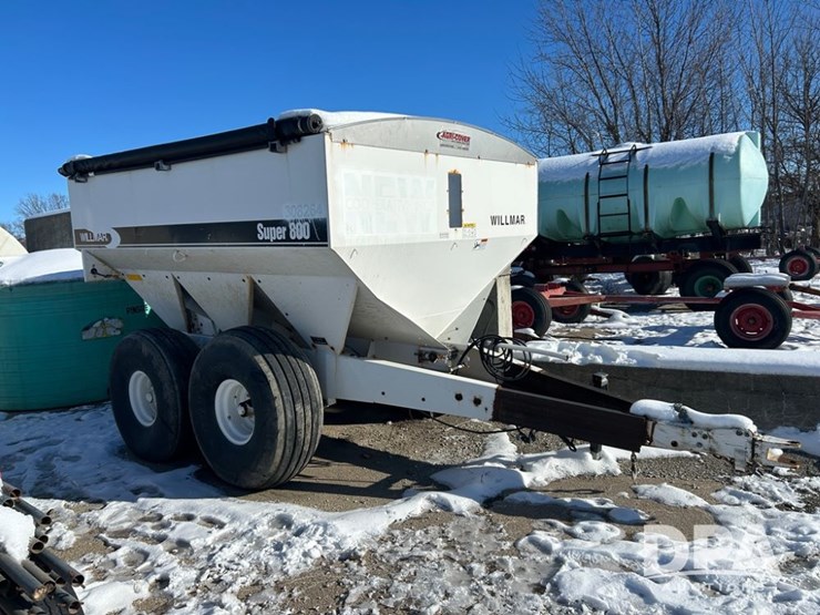 willmar-super-800-image-1