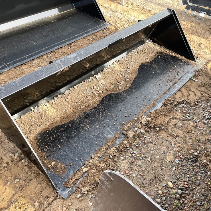 #2005 • Bucket Attachment