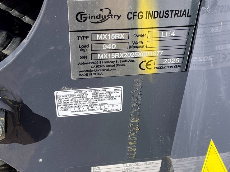 #9275-•-unused-2025-cfg-mini-excavator-image-9