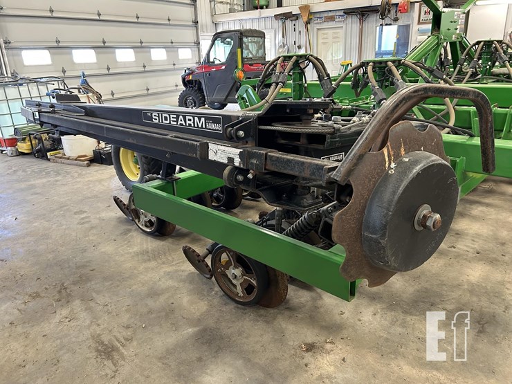 john-deere-1890-image-22