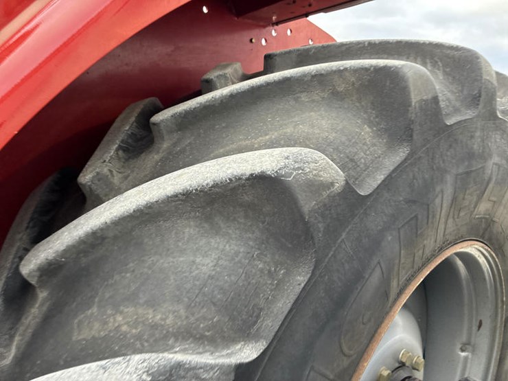 2010-case-ih-steiger-435-image-63