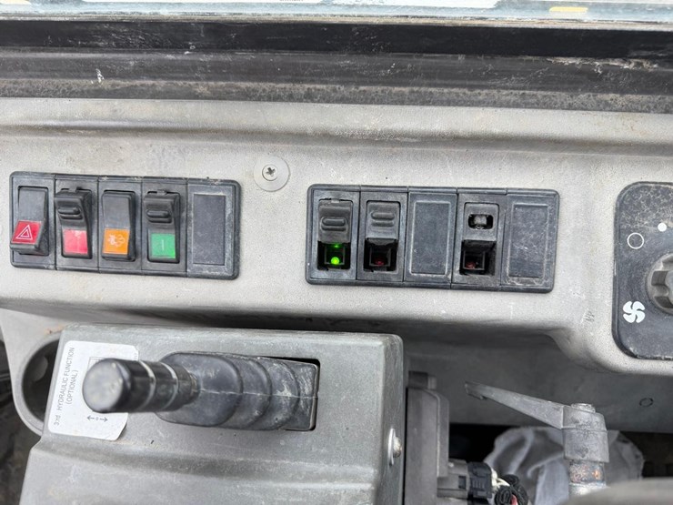 2016-sdlg-l938f-image-29