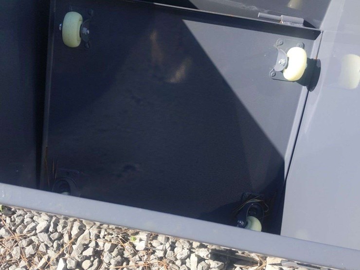 unused-dump-hopper-image-3