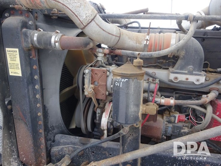 1994-freightliner-fld120-image-73