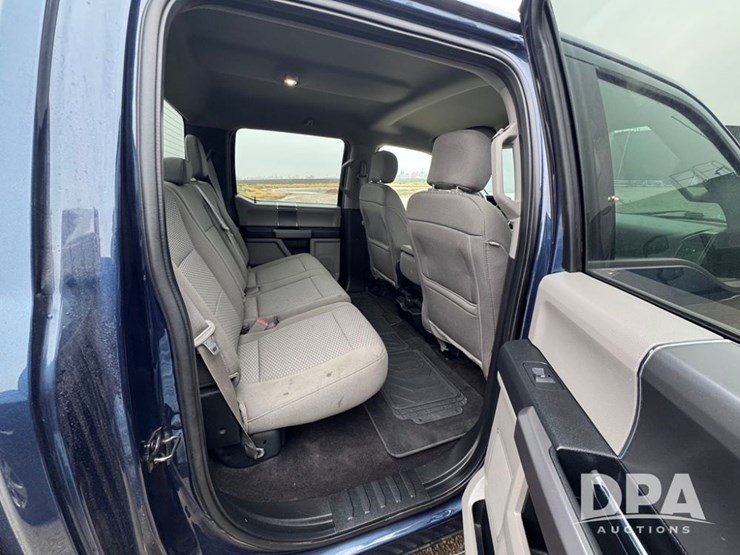 2018-ford-f150-xlt-image-13