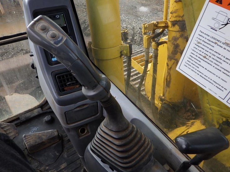 komatsu-pc138us-lc-2-image-26