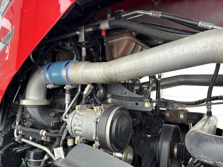 case-ih-magnum-315-image-66