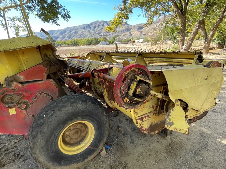 #3653-•-new-holland-swather-image-30