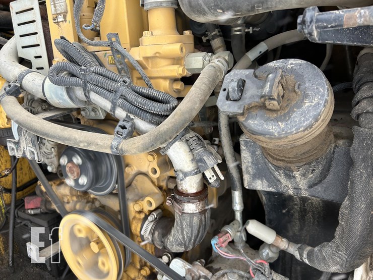 caterpillar-259d-image-31