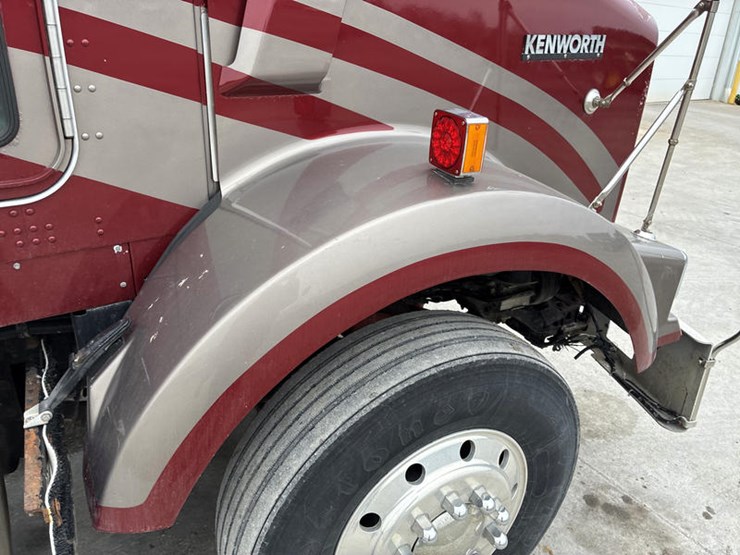 kenworth-t800-image-14