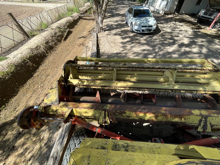 #3653-•-new-holland-swather-image-40