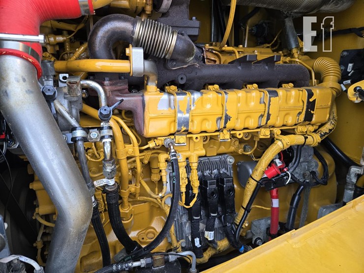 2020-deere-544l-image-11