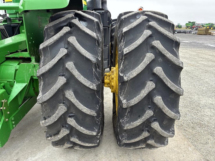 john-deere-9230-image-57