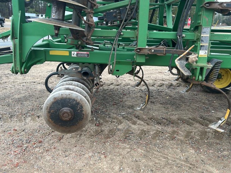 2009-john-deere-2310-image-14