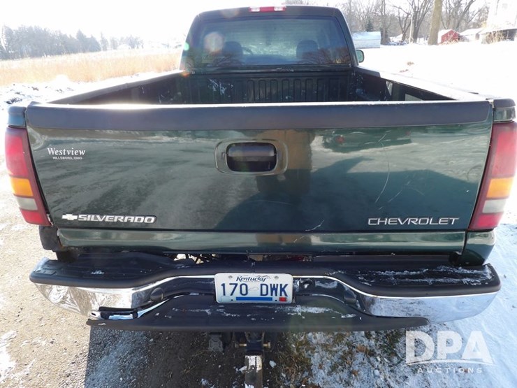 2005-chevrolet-silverado-3500-image-9