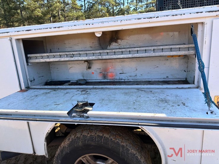 ford-f250-xl-image-15