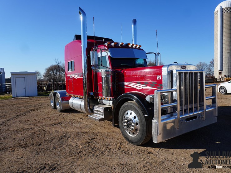 peterbilt-379-image-3