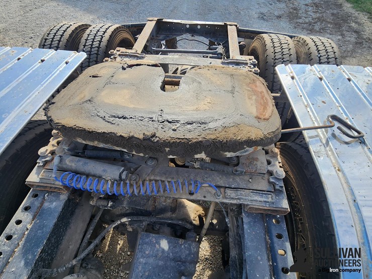 2007-international-9400i-t/a-truck-tractor-image-14