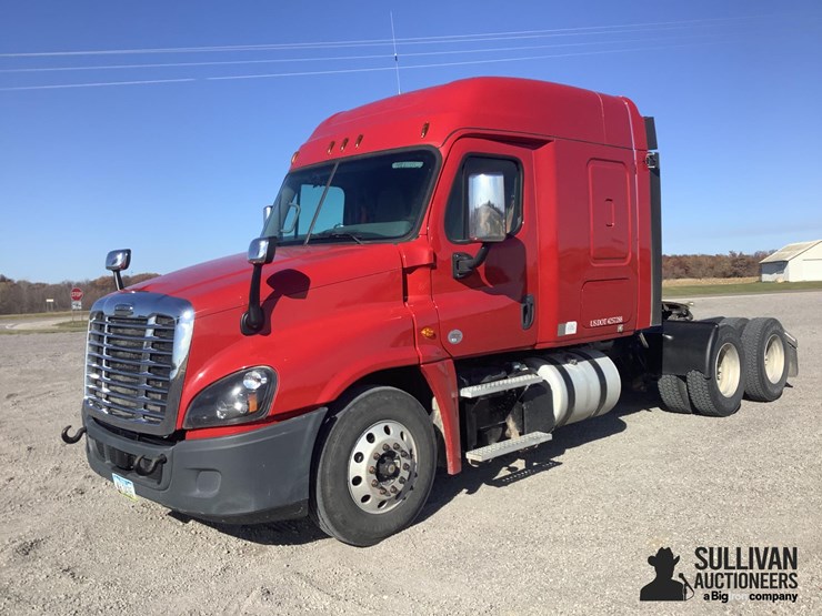 2018-freightliner-cascadia-125-image-1