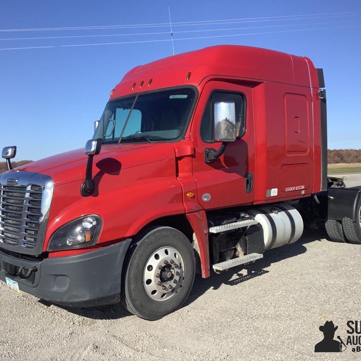 2018 FREIGHTLINER CASCADIA 125