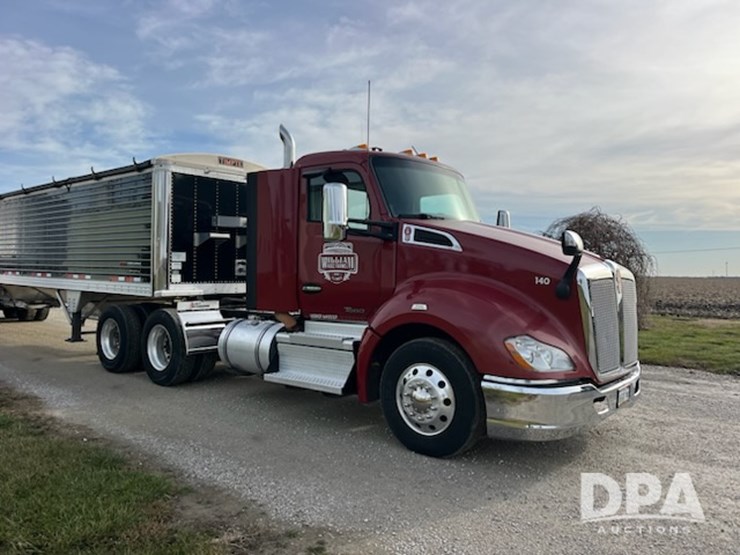 2018-kenworth-t680-image-6