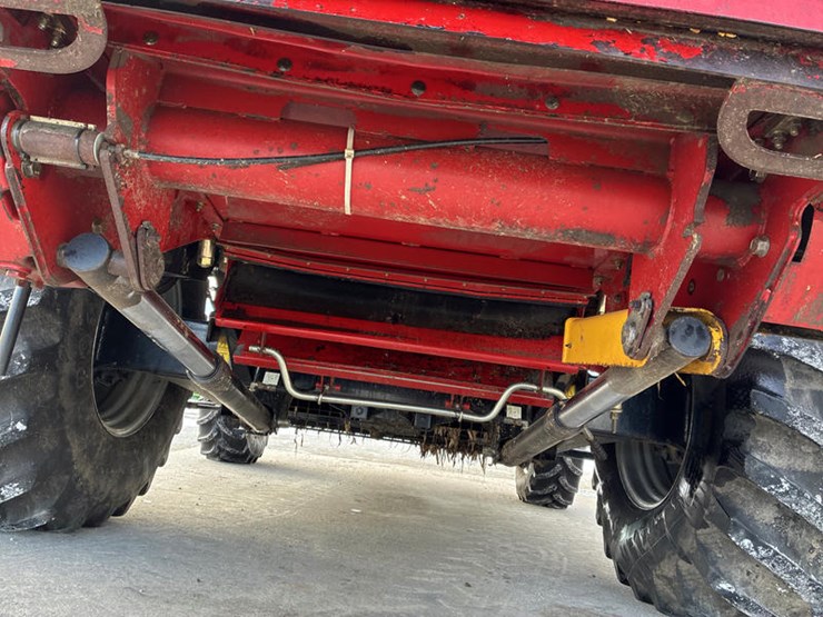 case-ih-6088-image-25