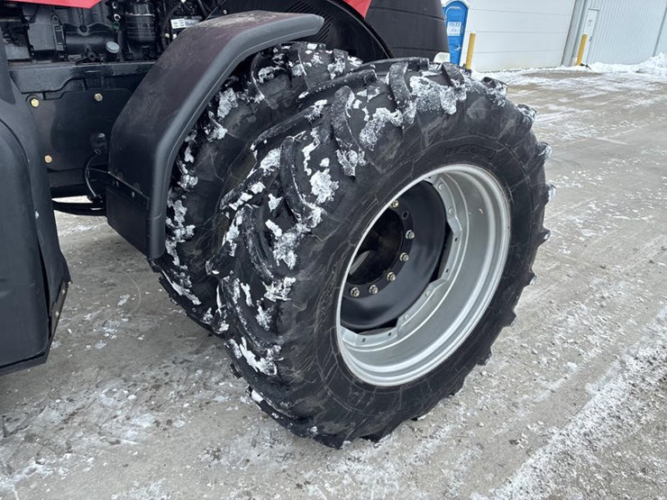 case-ih-magnum-315-image-51