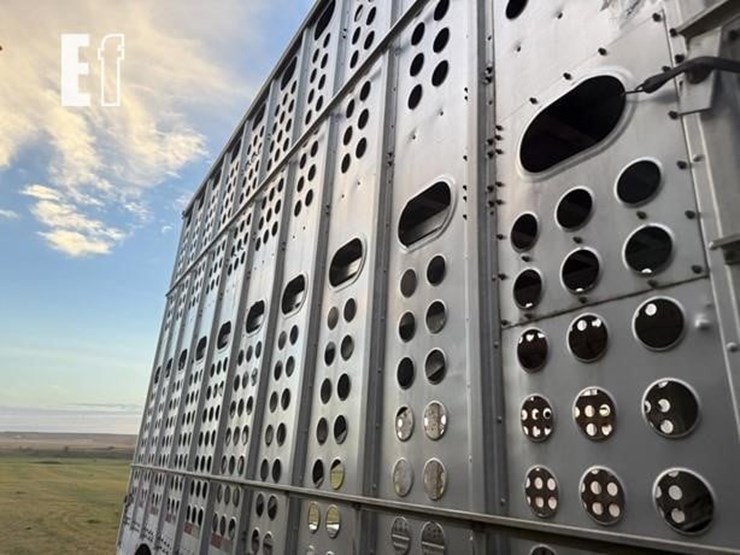 1995-merritt-53-ft-image-35