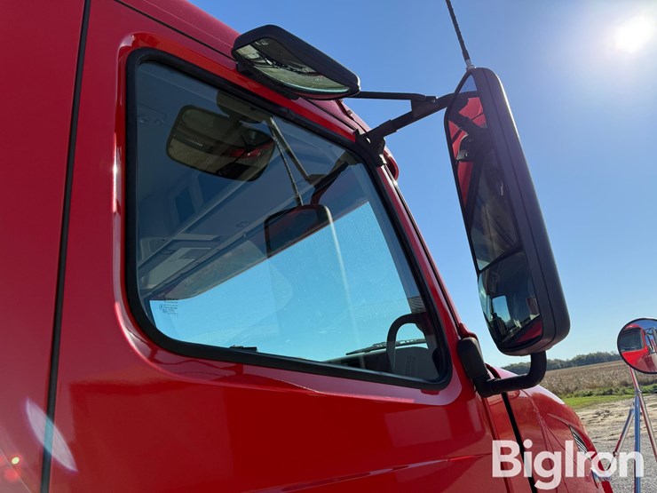 2007-volvo-vnl-t/a-sleeper-truck-tractor-image-16