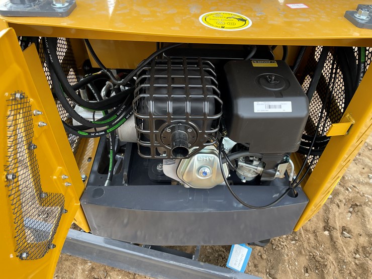 #9227-•-2025-unused-cfg-mini-excavator-image-5