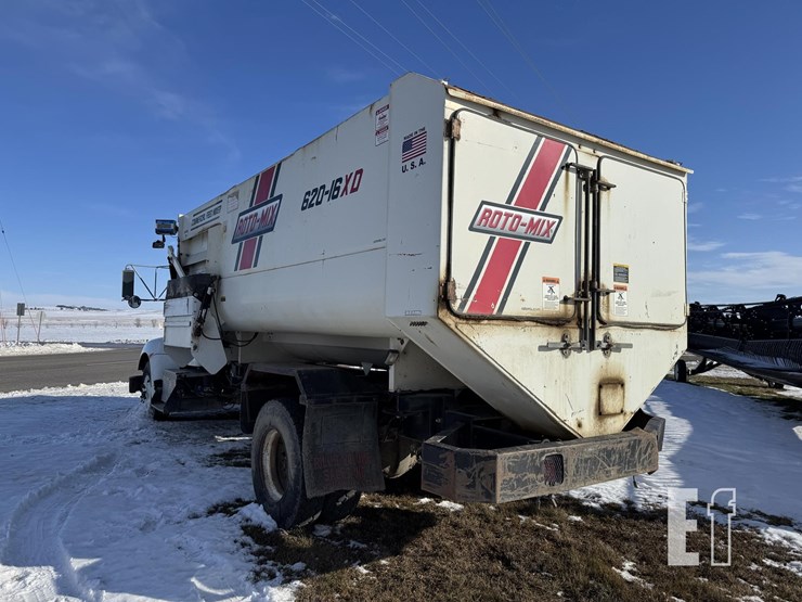 2014-kenworth-t370-image-34
