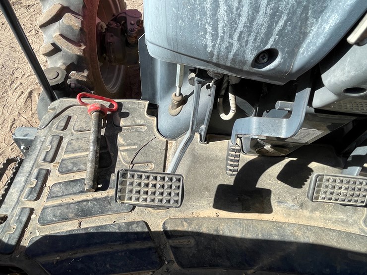 massey-ferguson-4610-image-38