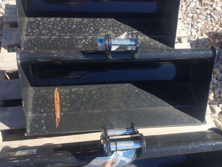 unused-80cm-mini-excavator-bucket-image-1