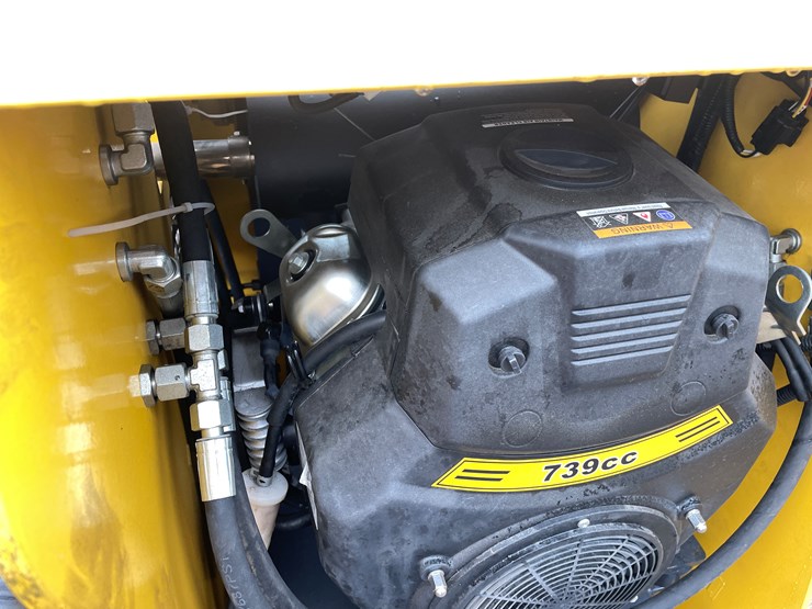 #9237-•-unused-2025-landhero-mini-skid-steer-loader-image-16