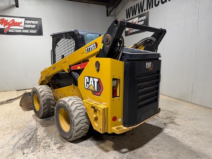 2020-caterpillar-272d3-image-3